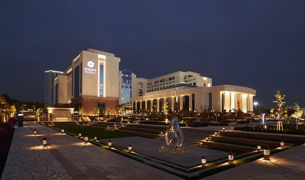 Hyatt Regency Tashkent Hotel Exterior foto